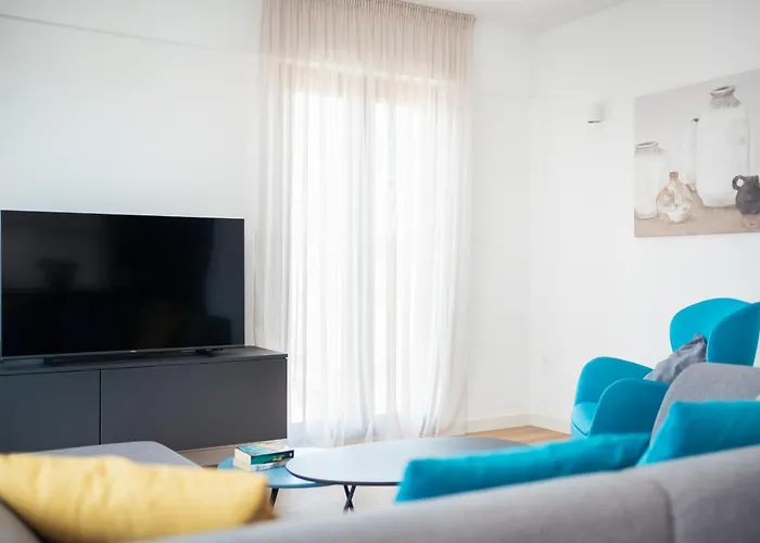 Апартаменты Skyline Serenity-zadar's Premier Roof Terrace