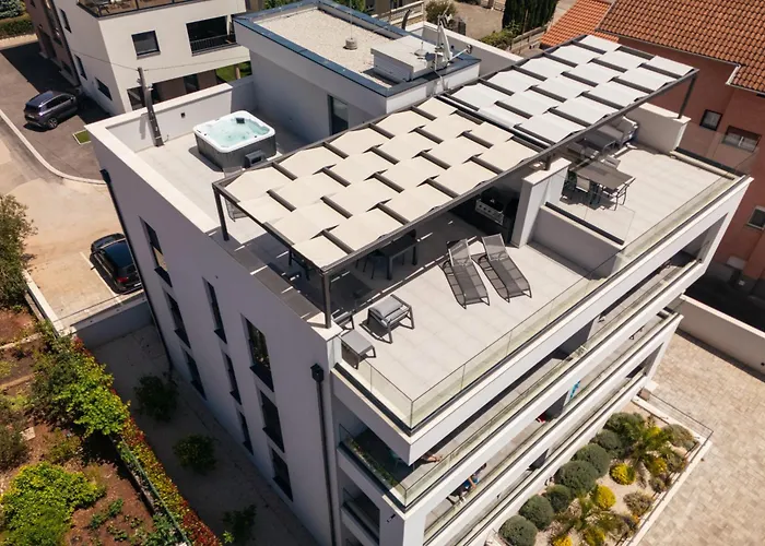 Skyline Serenity-zadar's Premier Roof Terrace Задар